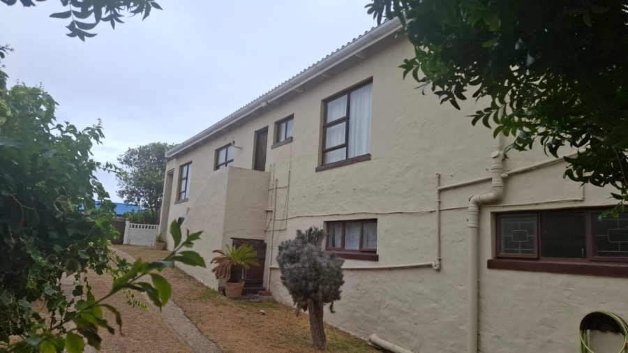 5 Bedroom Property for Sale in Witsand Western Cape
